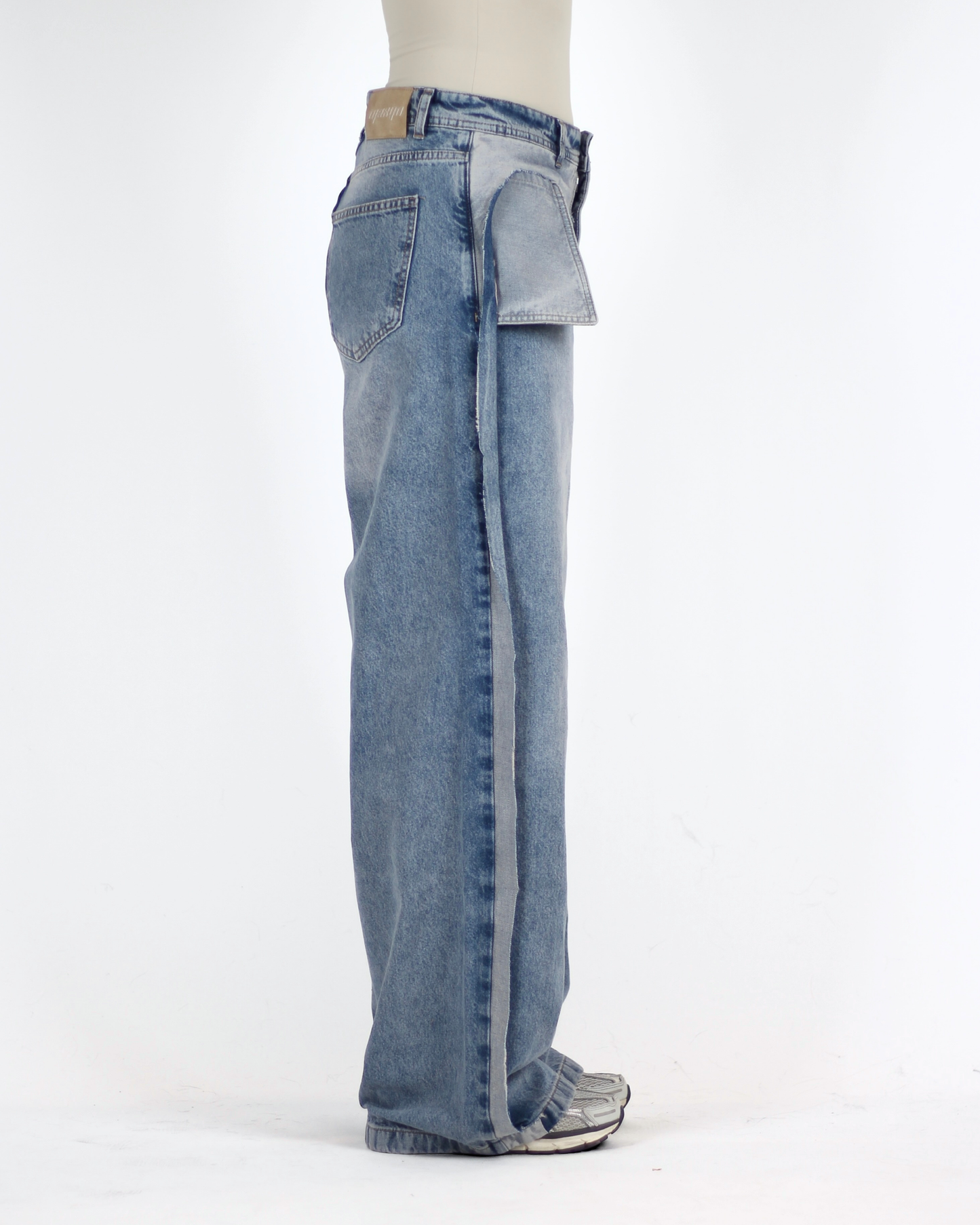 MTL Reworked Straight Leg Jeans