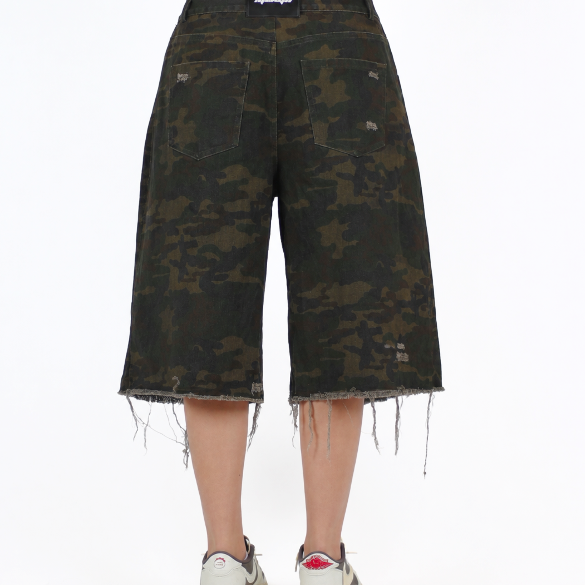 MTL Camouflage Distressed Jorts